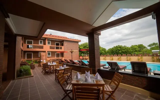 Royal Aykare Lodge