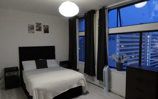 Manchester City Centre 2- Bed Flat Prime Location