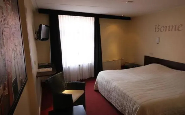 Hotel Restaurant Van der Maas