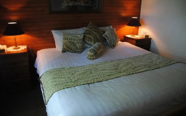 Clarendon Chalets