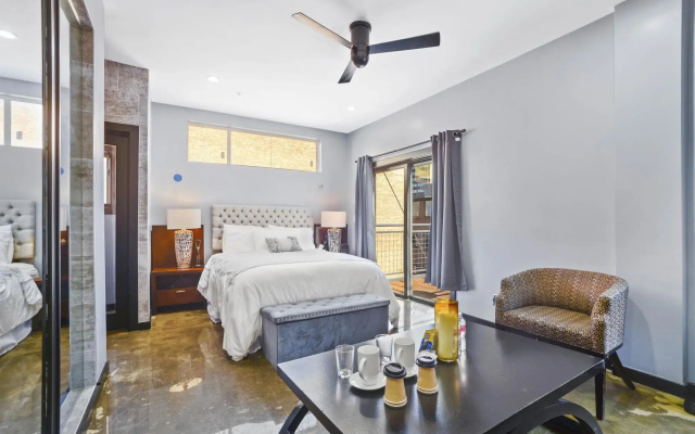 Magnificent En Suite Studio