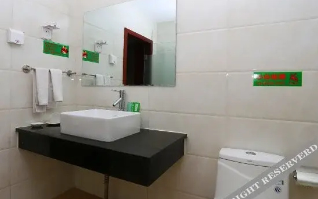 Kunming Chengjian Hotel