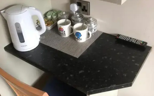 Private en-suite guestroom Ruthin