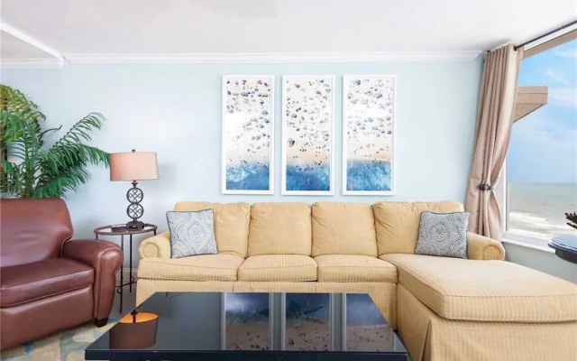 Shores Club 1104 - Two Bedroom Condo