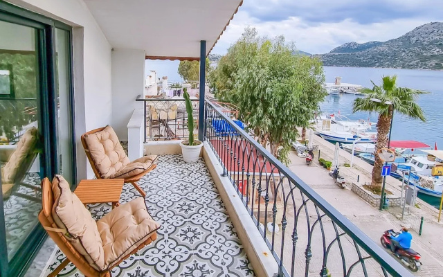 4 Holiday Homes