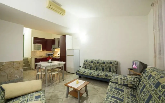 Villino Trilocale Apartments Seaside
