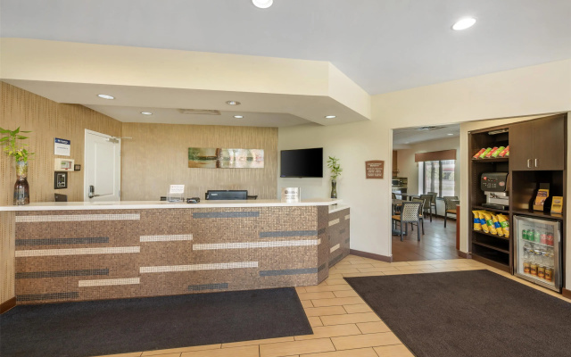 Best Western Plus College Park Hotel