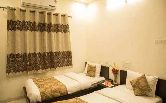 Dwarka Inn By OYO Rooms