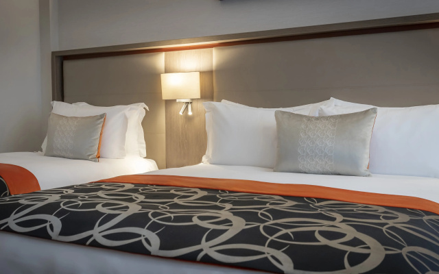 Отель Clayton Hotel Charlemont