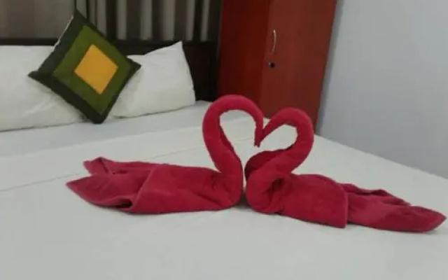 Trinco Hemach Beach Hotel