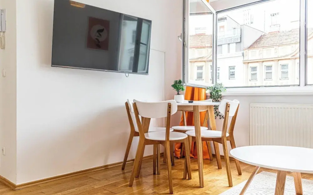 Stylish Modern 1BR 1LR Apartment Vienna