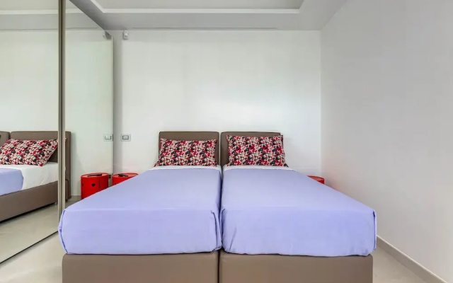 2083 Villa Gea