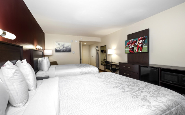 Red Roof Inn PLUS+ Tuscaloosa - University
