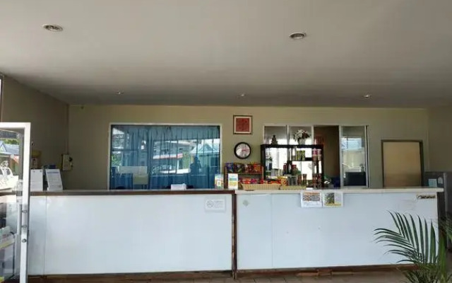 Thawat Hotel