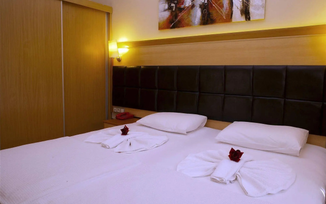 Ecem Hotel