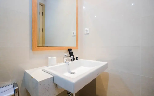 Spacious 2Br At Sedayu City Suites Kelapa Gading Apartment