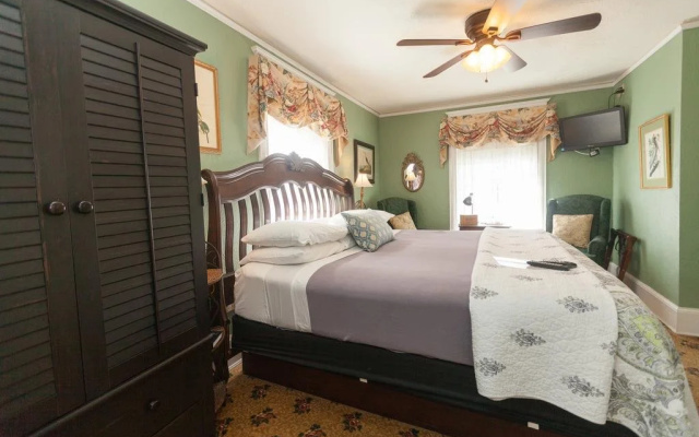 Inn on Charlotte