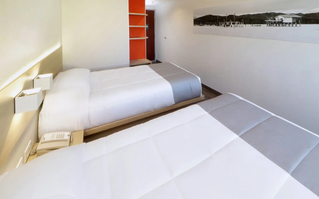 City Express Junior by Marriott Tijuana Otay
