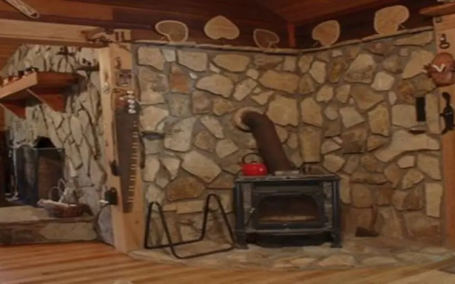 The Log Cabin