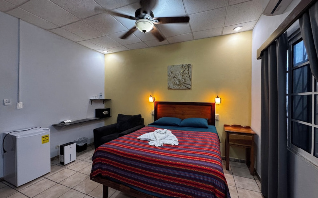 Maya Bella Downtown Hotel