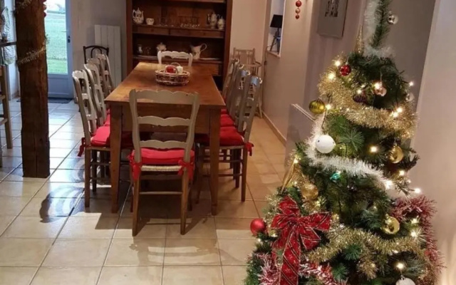 Gite Cindré, 5 pièces, 8 personnes - FR-1-489-256