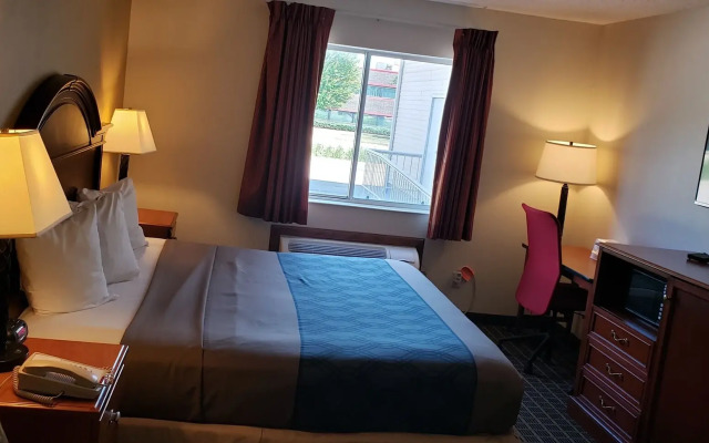 Rodeway Inn Cedar Rapids Westdale