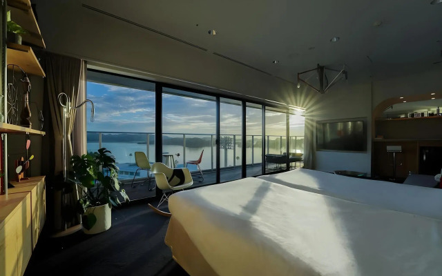 SETOUCHI KEIRIN HOTEL 10 by Onko Chishin