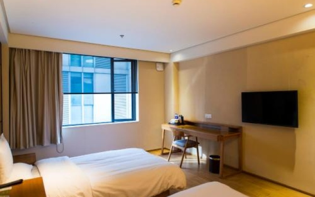 Ji Hotel Zhenjiang Railway Station