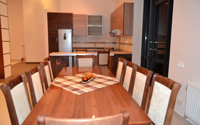 Villadzor Apart Hotel