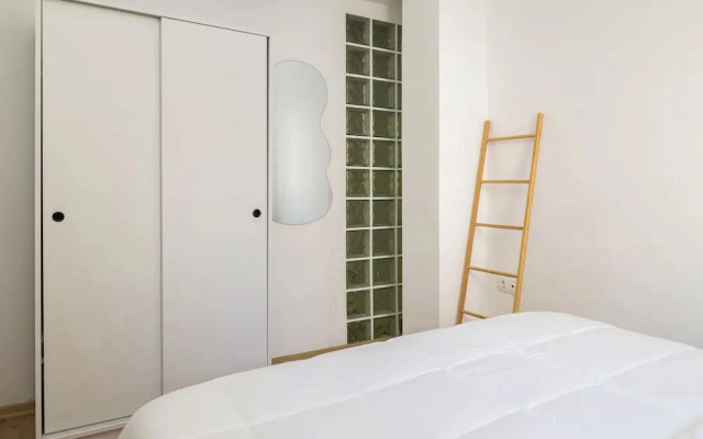 Ourania Lofts and Suites