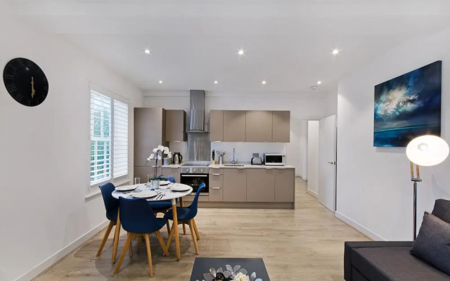 Karah Suites - Stonehills
