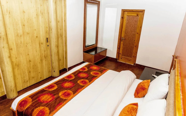Hotel Subash International