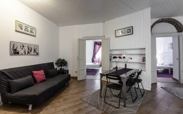 Porta Venezia Apartment