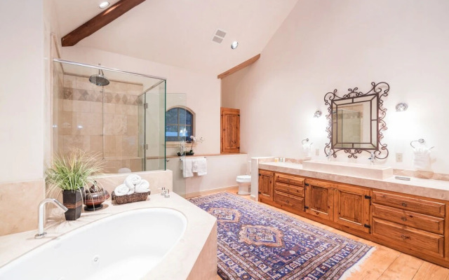 Rivercrown 7 by Exceptional Stays