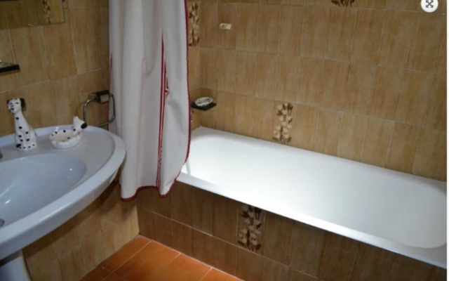 House - 3 Bedrooms with WiFi and Sea views - 103588