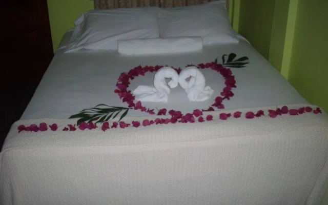 Best Time Inn Hotel - Car Rental