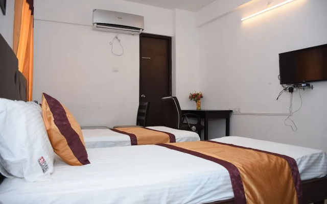 JK Rooms 132 Parkland Service Apartment