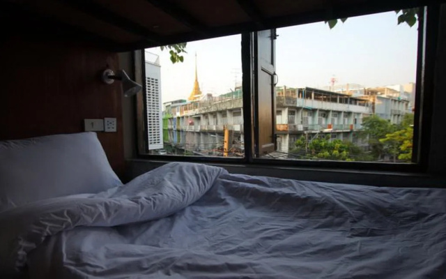 Bangkok Story - Hostel