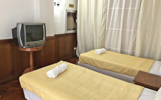 Ang Tahanan ni Aling Meding Hotel