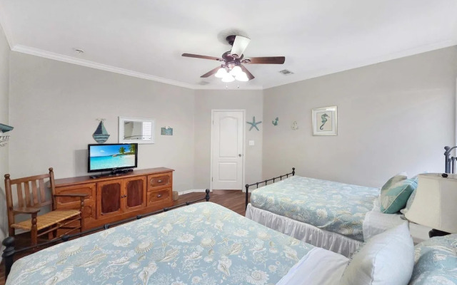 Surf's Up 3 Bedroom Home