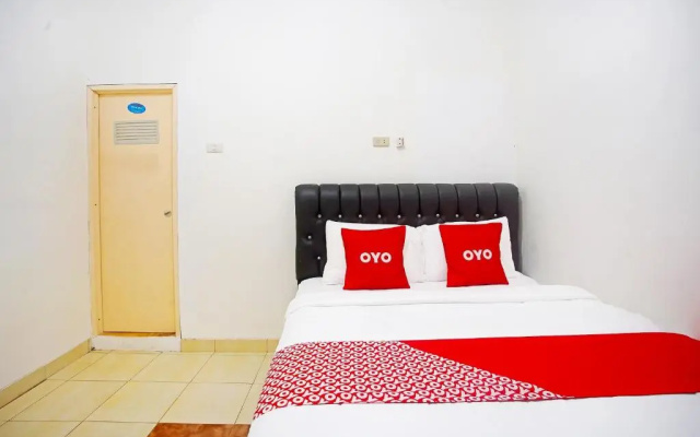 OYO 91460 Guest House Kencana Syariah