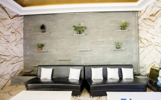 Yuxi Better Than Home Hotel