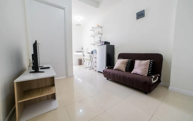 Minimalist Apartment with Sofa Bed at Parahyangan Residence
