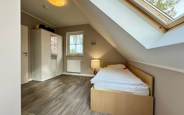 Ferienhaus Vier-Jahreszeiten fur 6 Personen in direkter Strandnahe