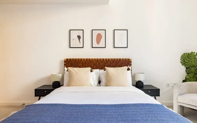 The Clapham - Captivating 2bdr With Garden Parking