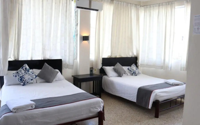 Hotel Las Brisas