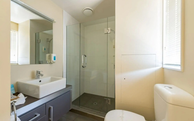 Edgewater Palms Apartments
