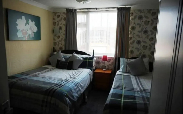 Dunromin Hotel