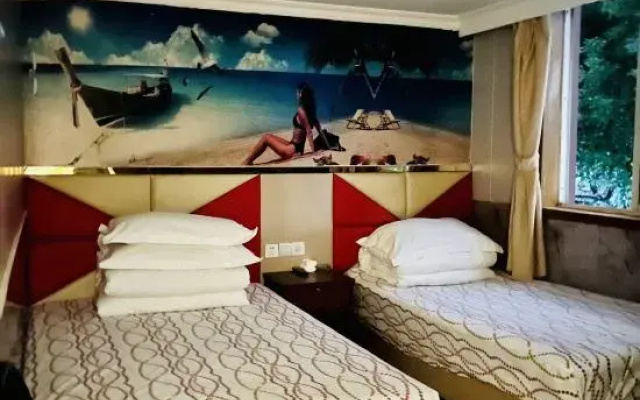 Shanghai Xianghe Hotel