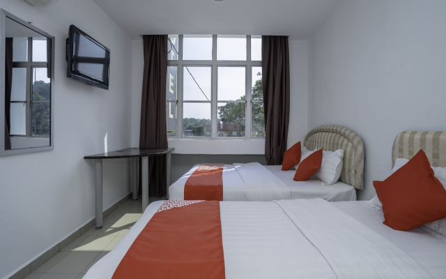 OYO 89441 The Melawati Hotel